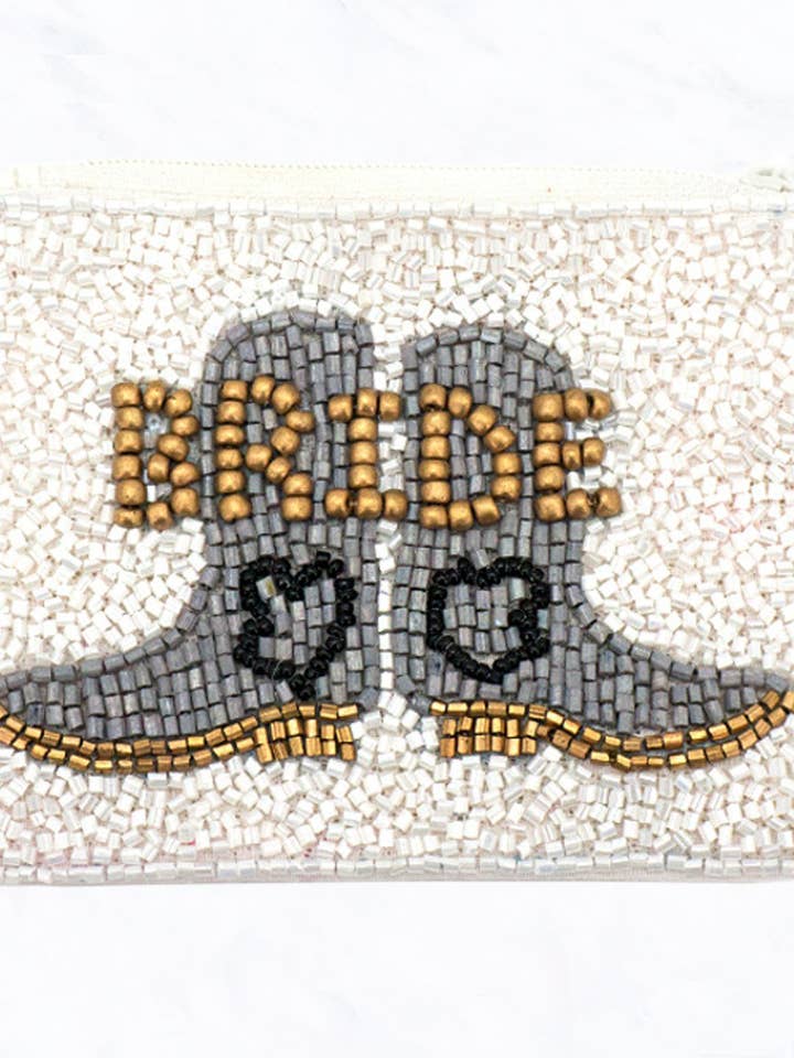 Sac à monnaie en perles de rocaille « Bride » pour la vente par Suzie Q USA