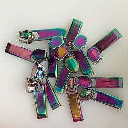 Sew Hungryhippie LLC - Wholesale Craft Supplies - Zipper White & Rainbow4