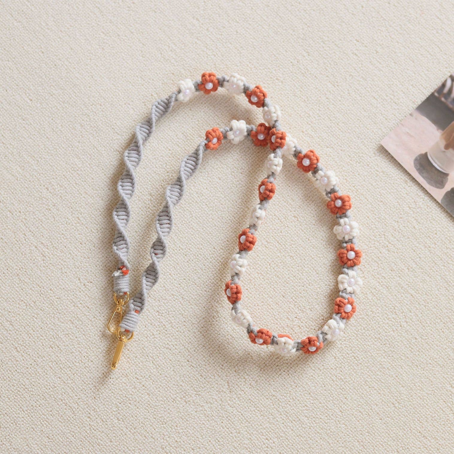 Weavey Studio – wholesale Phonecase strap – Macrame flower twisted pattern lanyard camera phone strap12