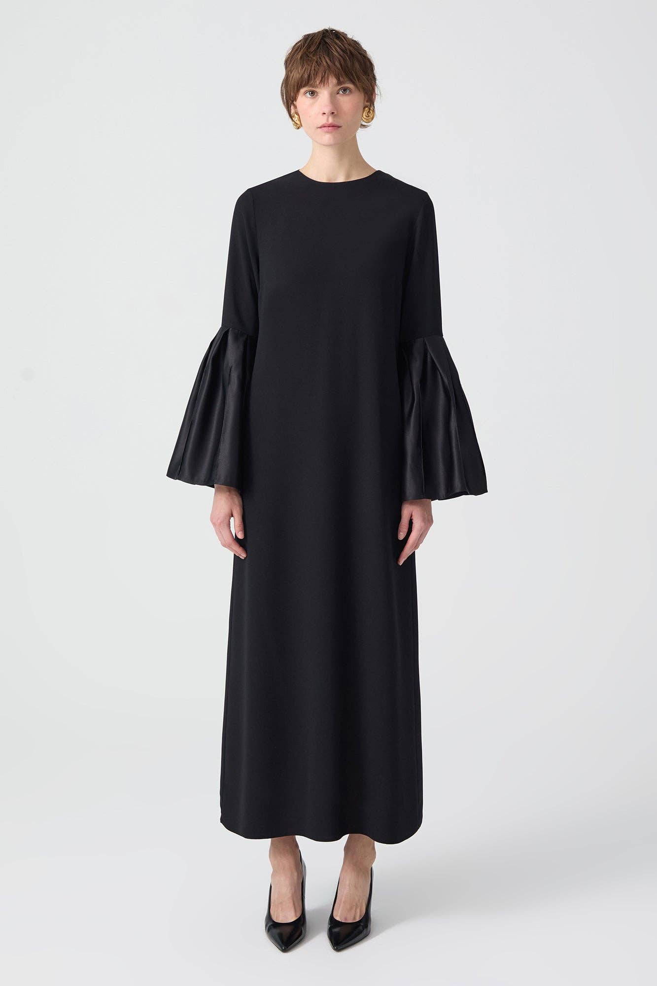 Black TAFFETA SLEEVE DETAILED DRESS for wholesale on Faire1