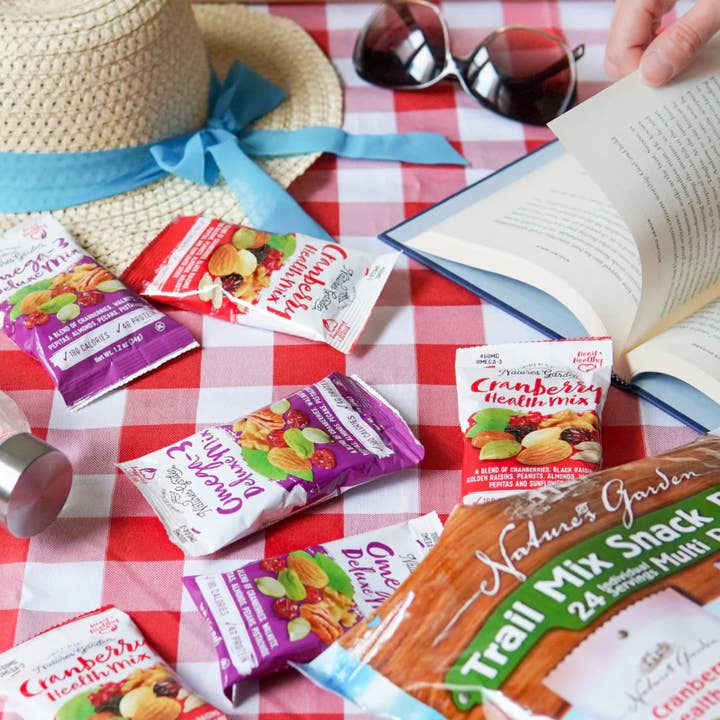 Nature's Garden/Cibo Vita - Wholesale Trail mix - Nature's Garden Trail Mix Snack Packs3