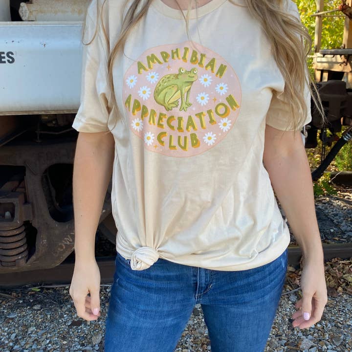 Maglietta Amphibian Appreciation Club per la vendita all'ingrosso da parte di Painted Peony Art