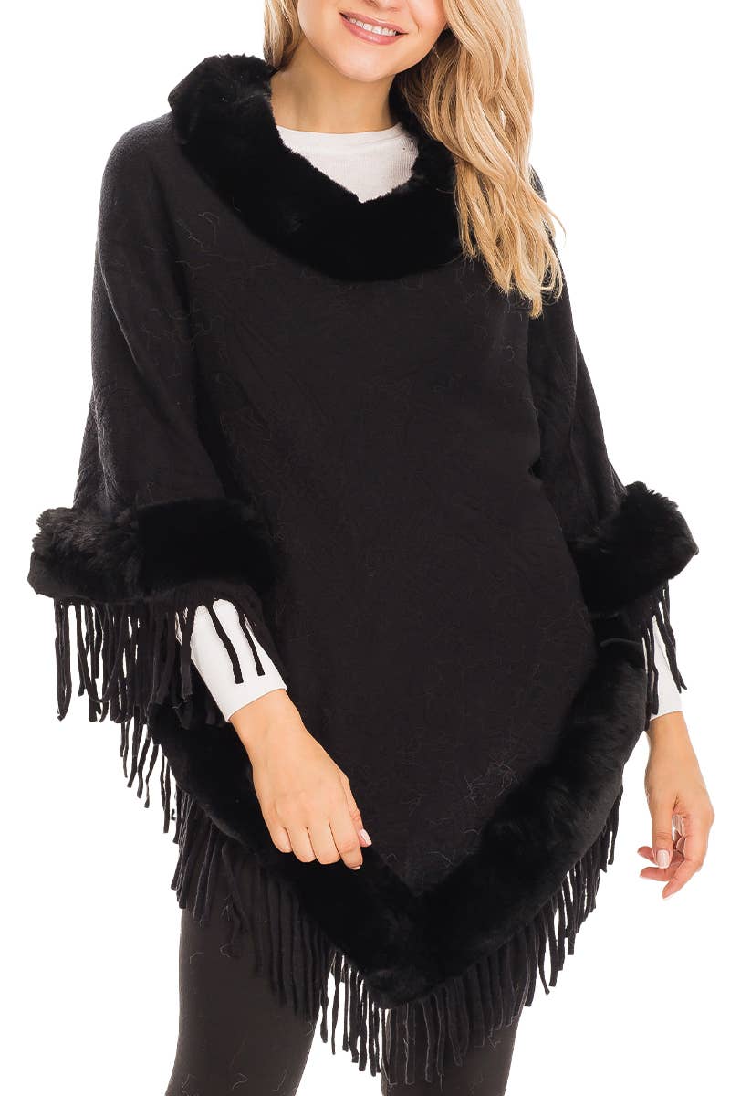 Cap Zone – Großhandel Poncho – Damen – Poncho mit Paisley geprägtem Kunstpelzfutter und Rollkragen5