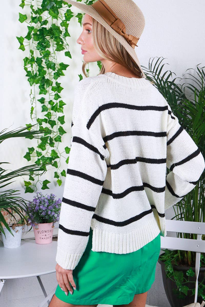 Vine & Love – wholesale Knitted jumper – Women′s – Crew Neck Striped Lightweight Knitted Sweater VT816843