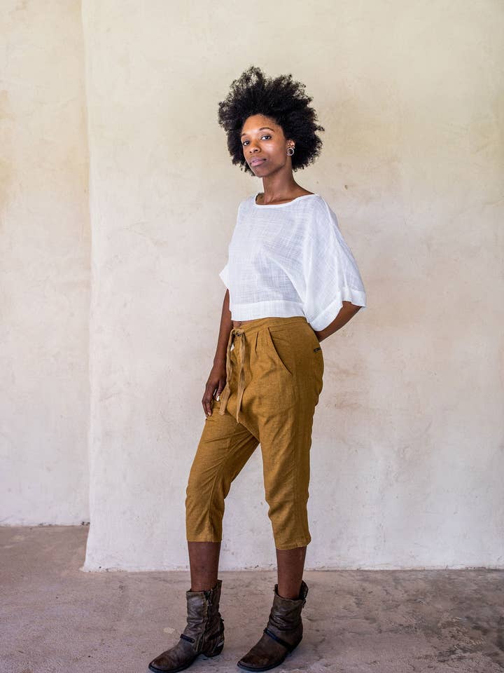 IDIS - Wholesale Blouse – Women’s - Kimono Crop - White1