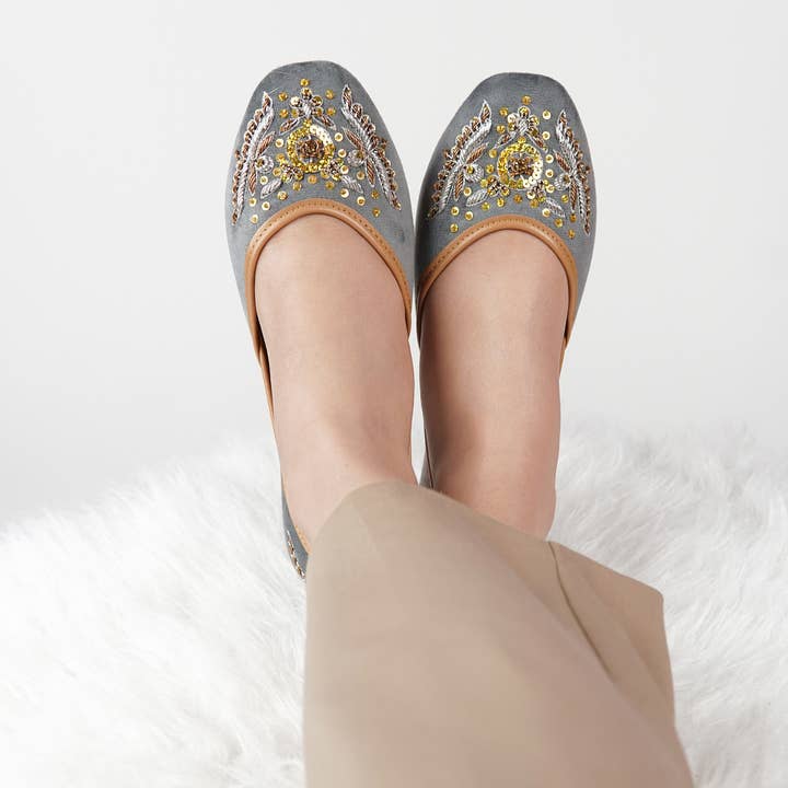 Motivo de Linha de Bordado à Mão Sapatos Rasos Tamanhos EUA Eloise por atacado de Fuchsia