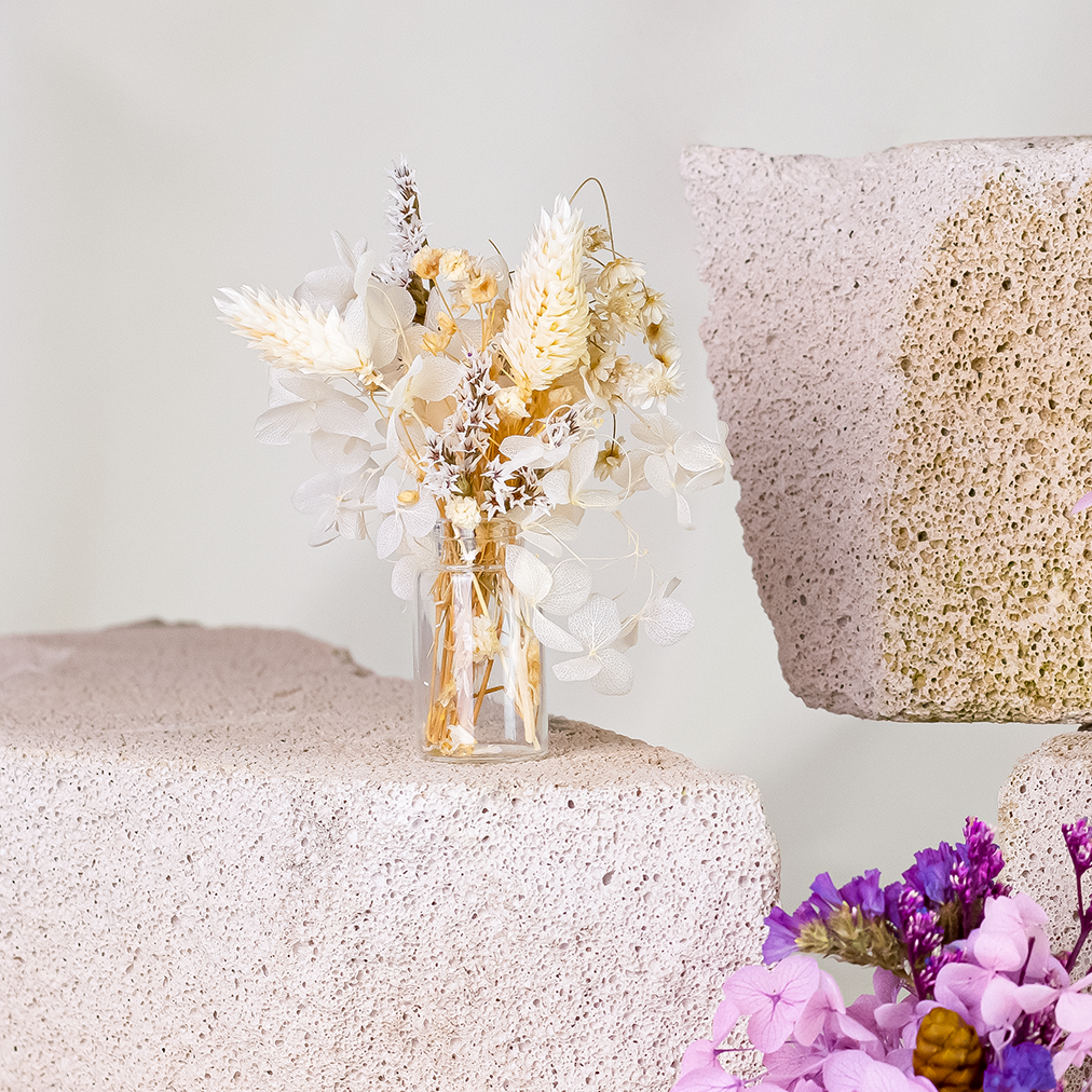 Kunstharz.Art - Wholesale Dried/Pressed Flowers - Valentine's Day flowers Small gift in gift box Bouquet11