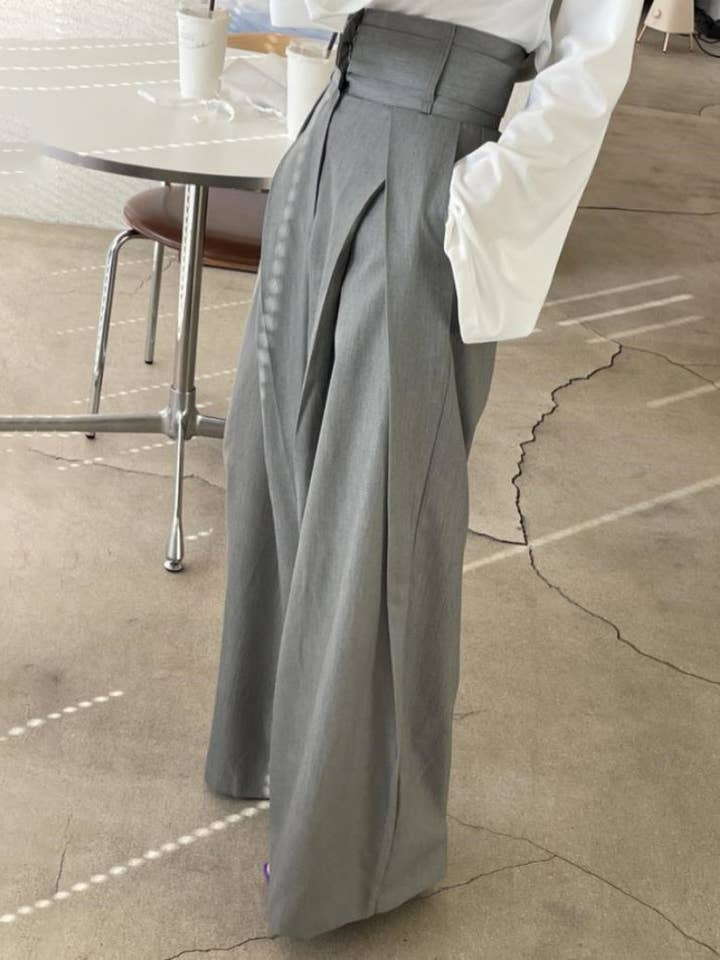 safistyle - Wholesale Pants - Women's - High-Rise Wide-Leg Pleated Pants1