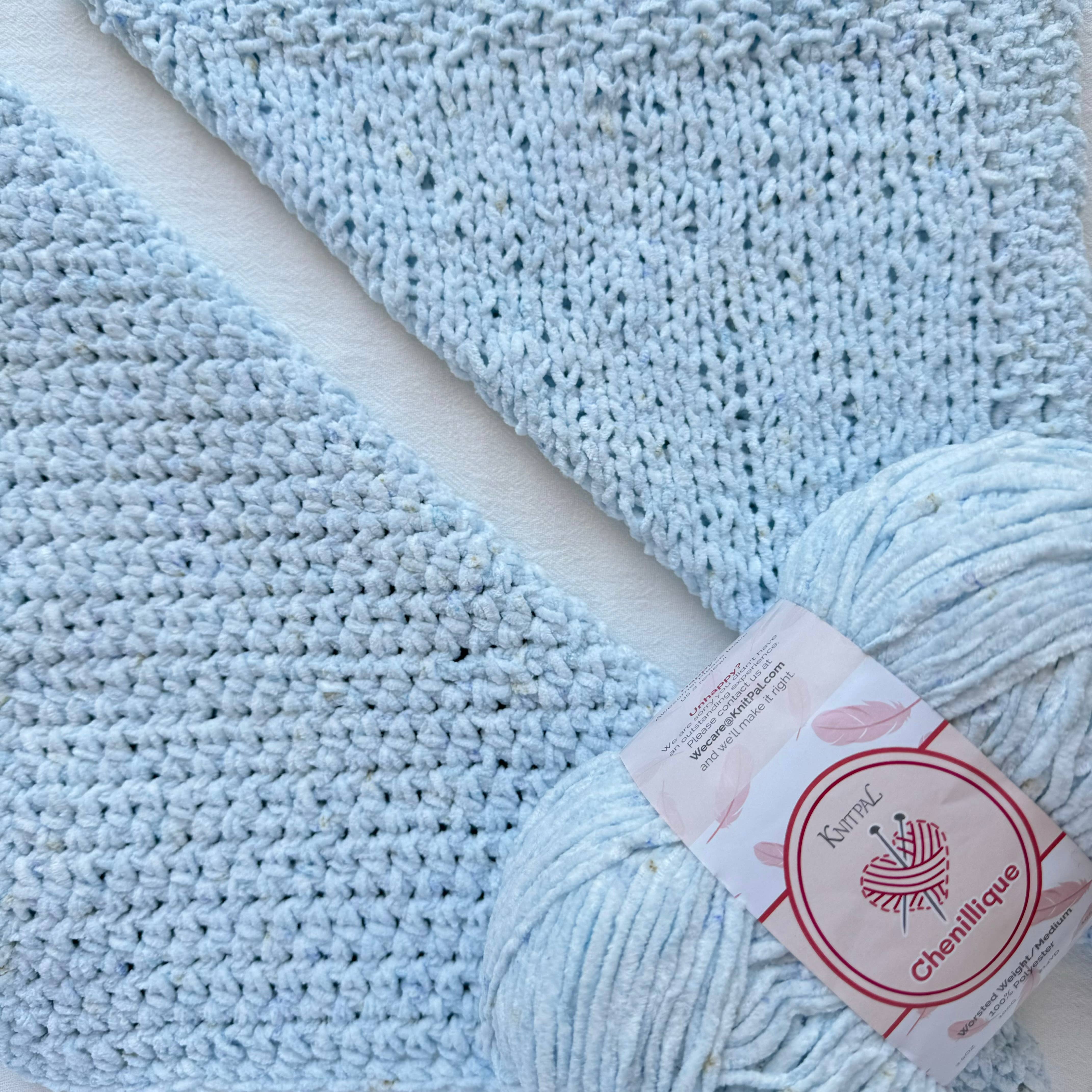 KnitPal - Wholesale Yarn - Chenillique Velvet Chenille Crochet Yarn - Worsted Weight 415