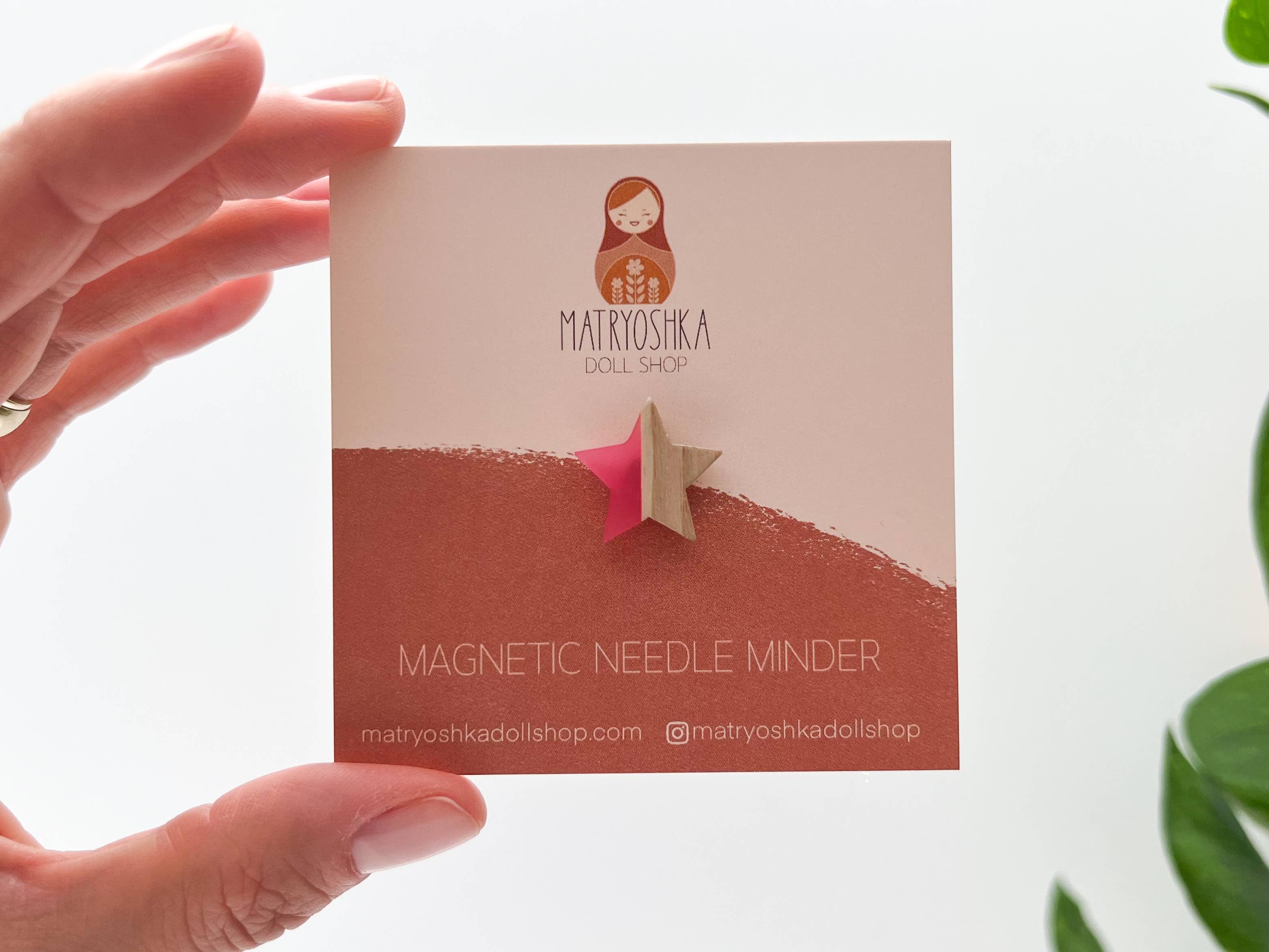 Matryoshka Doll Shop – wholesale Embroidery/cross-stitch supplies – Star magnetic needle minder, needle magnet, needle keeper3