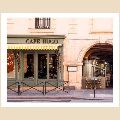 Pariser Kunstdruck (8x10): Café Hugo, Place des Vosges für den Großhandel von Charlotte to Paris