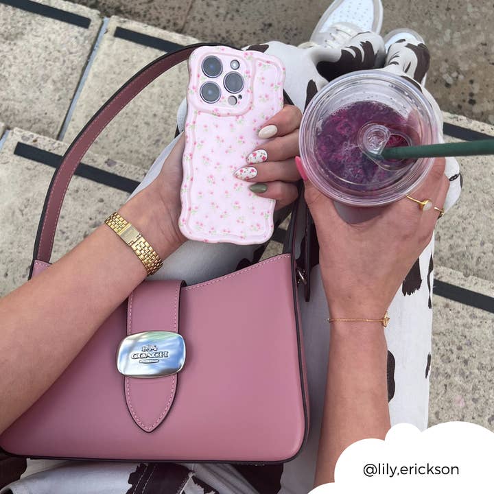 Coconut Lane - Wholesale Phone case – Women’s - Wavy Phone Case - Ditsy Floral Pink3