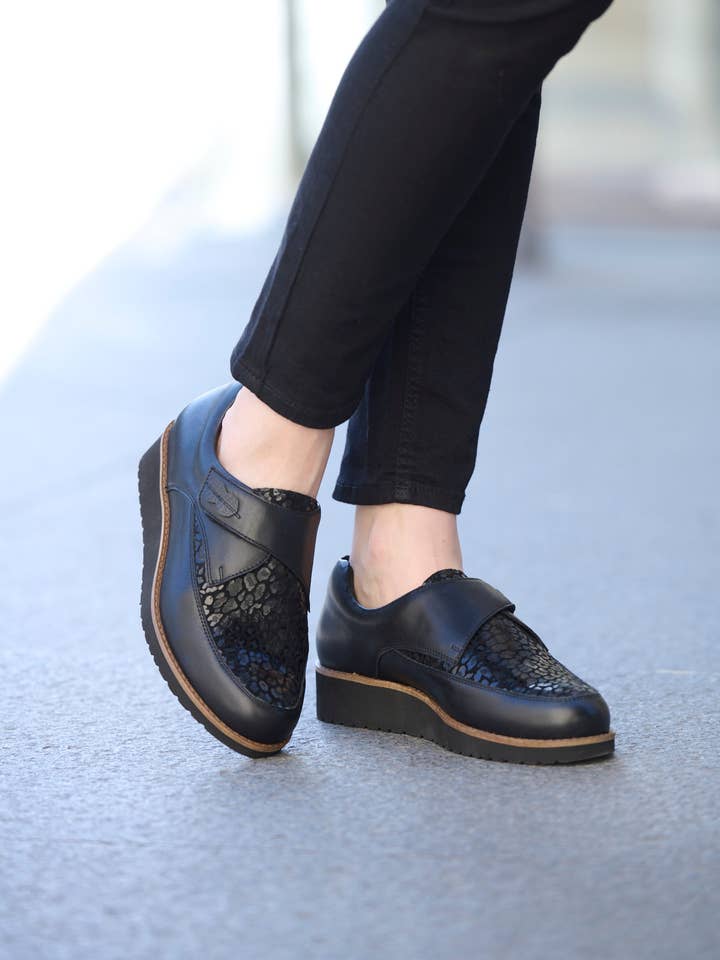 All-leather hook-and-loop derby shoes (2012621_0026) for wholesale by PEDICONFORT