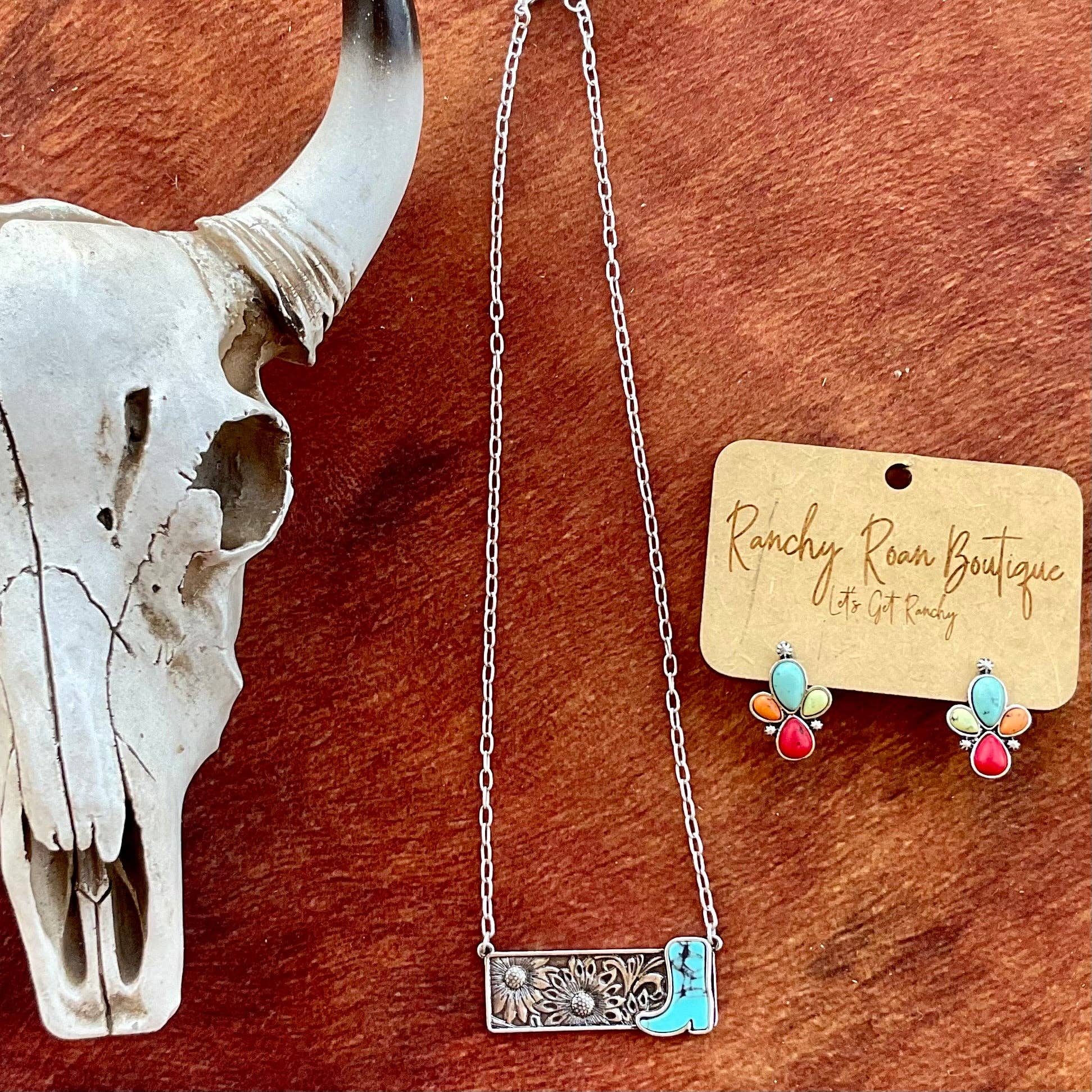 Ranchy Roan Boutique – wholesale Pendant/charm necklace – Boot Stone Bar Necklace0