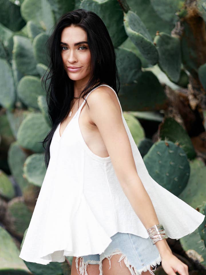 CASUAL V NECK COTTON KNIT TANK TOP for wholesale by Cezele