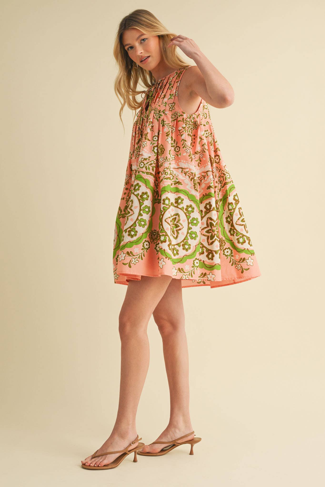 &MERCI - Wholesale Dress - Women's - EXCLUSIVE PRINT MINI DRESS WITH PLEATING MDR408613