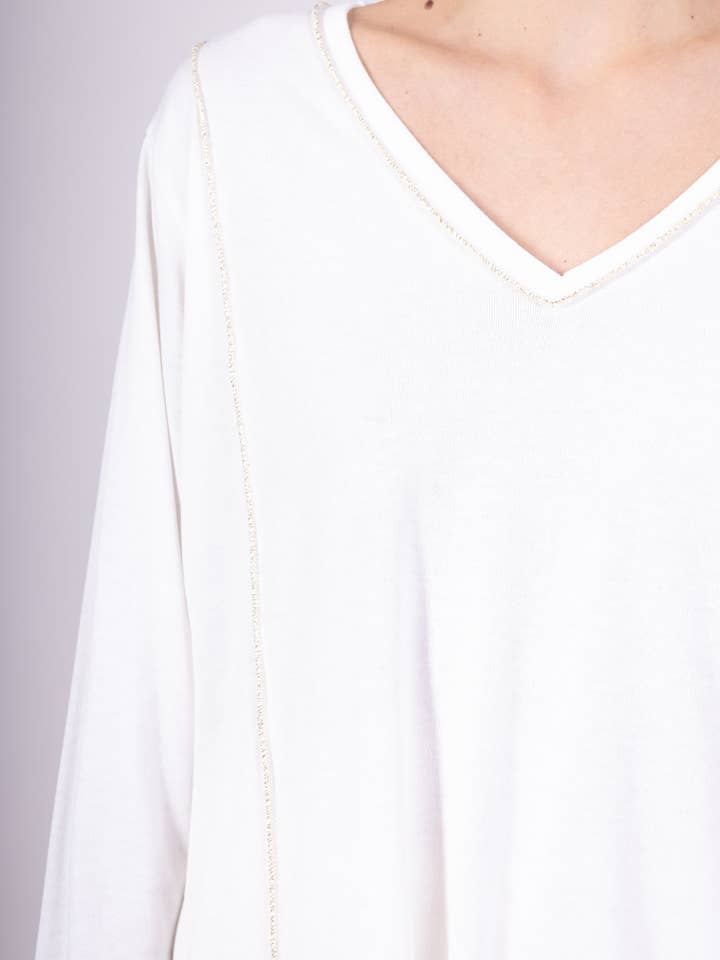 L'Emotion - Wholesale T-Shirt - Women's - Asymmetric Gold Thread Long Sleeve V-Neck T-Shirt 4