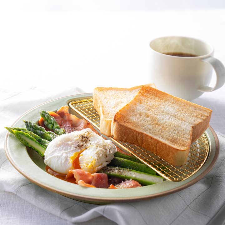 KIKIME – wholesale Dinner plate – amime Plate Half 9" | Plate w/ Half-moon shaped metal net 21