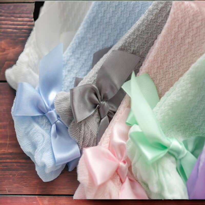 Annie & Charles - Wholesale Socks - Kids & Baby - Annie & Charles® stockings with bow10