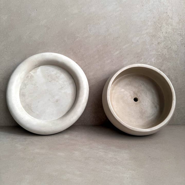Minimal Loot Design - Wholesale Plant Pot - Concrete Planter with Saucer, Modern Low Plant Pot, Bubble Planter, Shallow Cement Pot, Minimalist Pot with Saucer, Nordic Pot, Chunky Pot