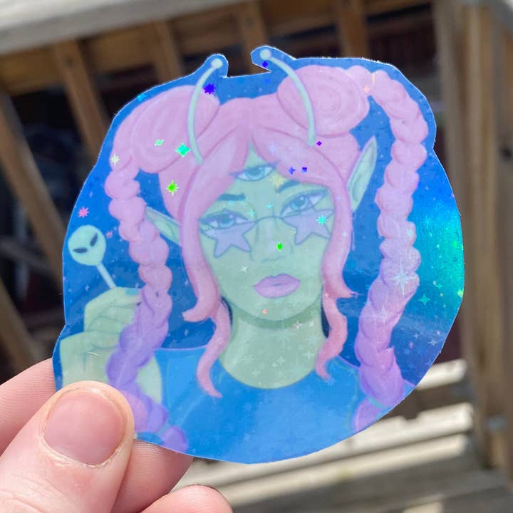 Adhesivo impermeable Sparkly Alien Girl de 2 pulgadas//Adhesivo alienígena para venta al por mayor de AstroManatee Shop