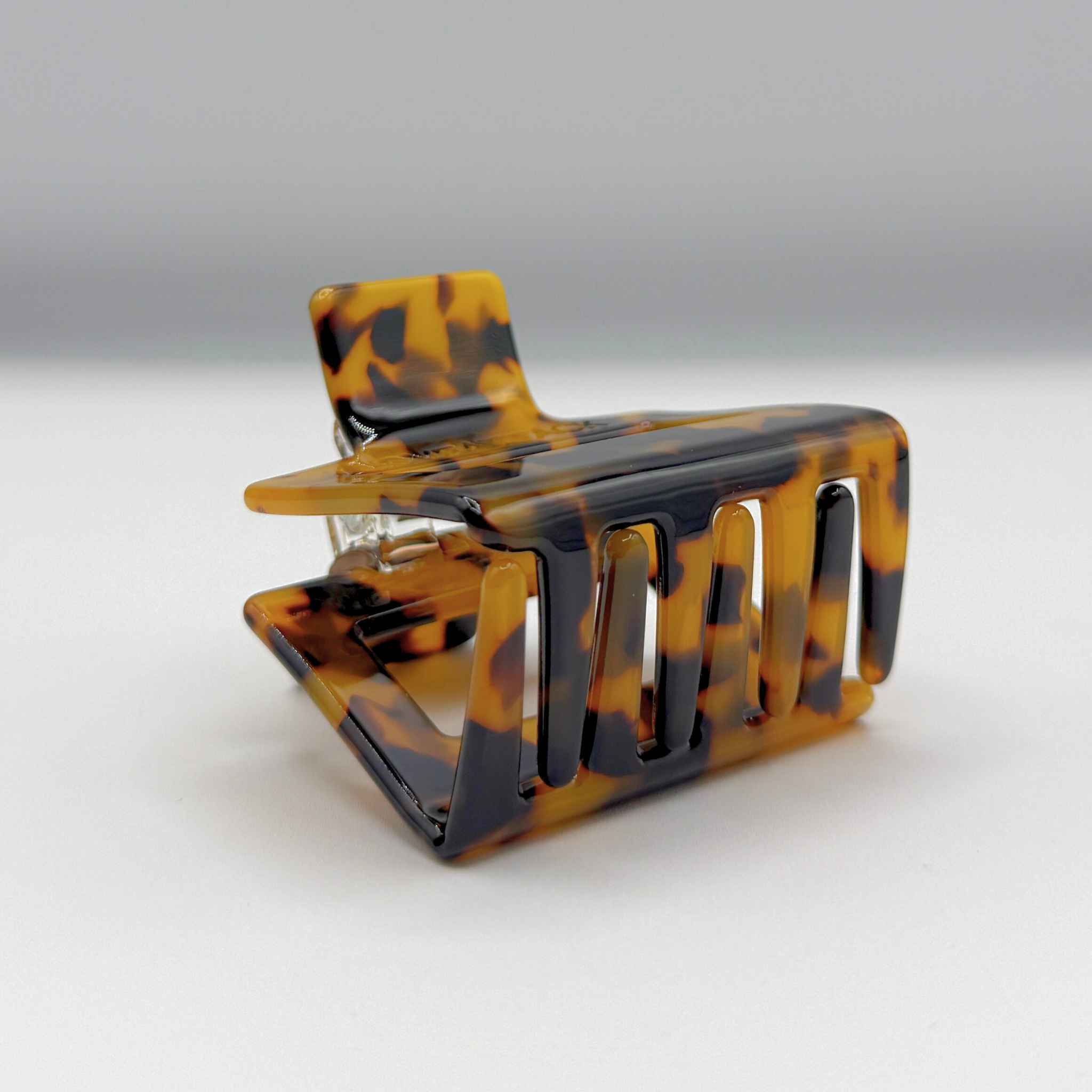 Love Attack - Wholesale Hair Clip - Women's - Raya Cellulose Acetate Hair Claw Clips42