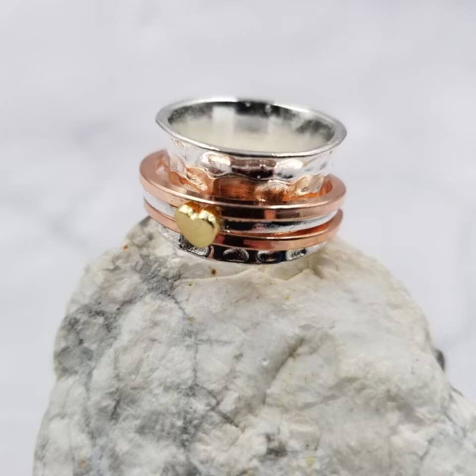 The Pretty Jewellery – Anel de banda por atacado – Anel Spinner Coração em Ouro1