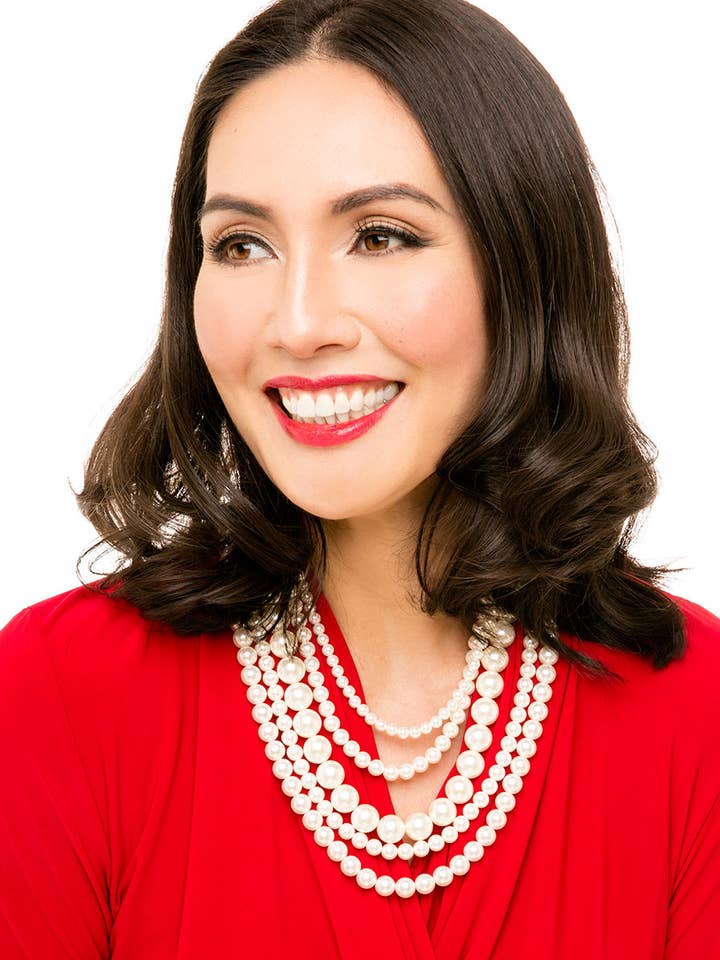 Collier de perles 5 brins pour la vente par ZENZII Jewelry