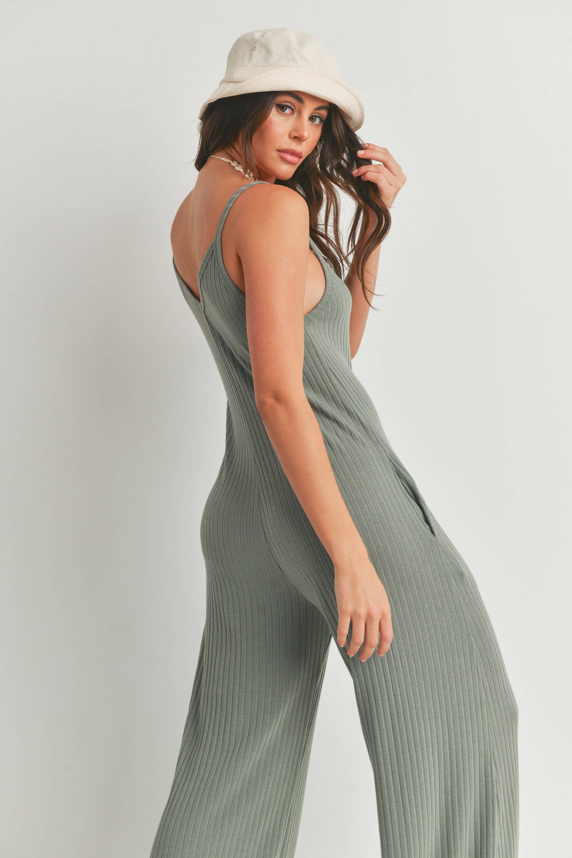 Peace Love Line – wholesale Jumpsuit - Dam – SLI4554 - ÄRMLÖS RIBBAD JUMPSUIT11