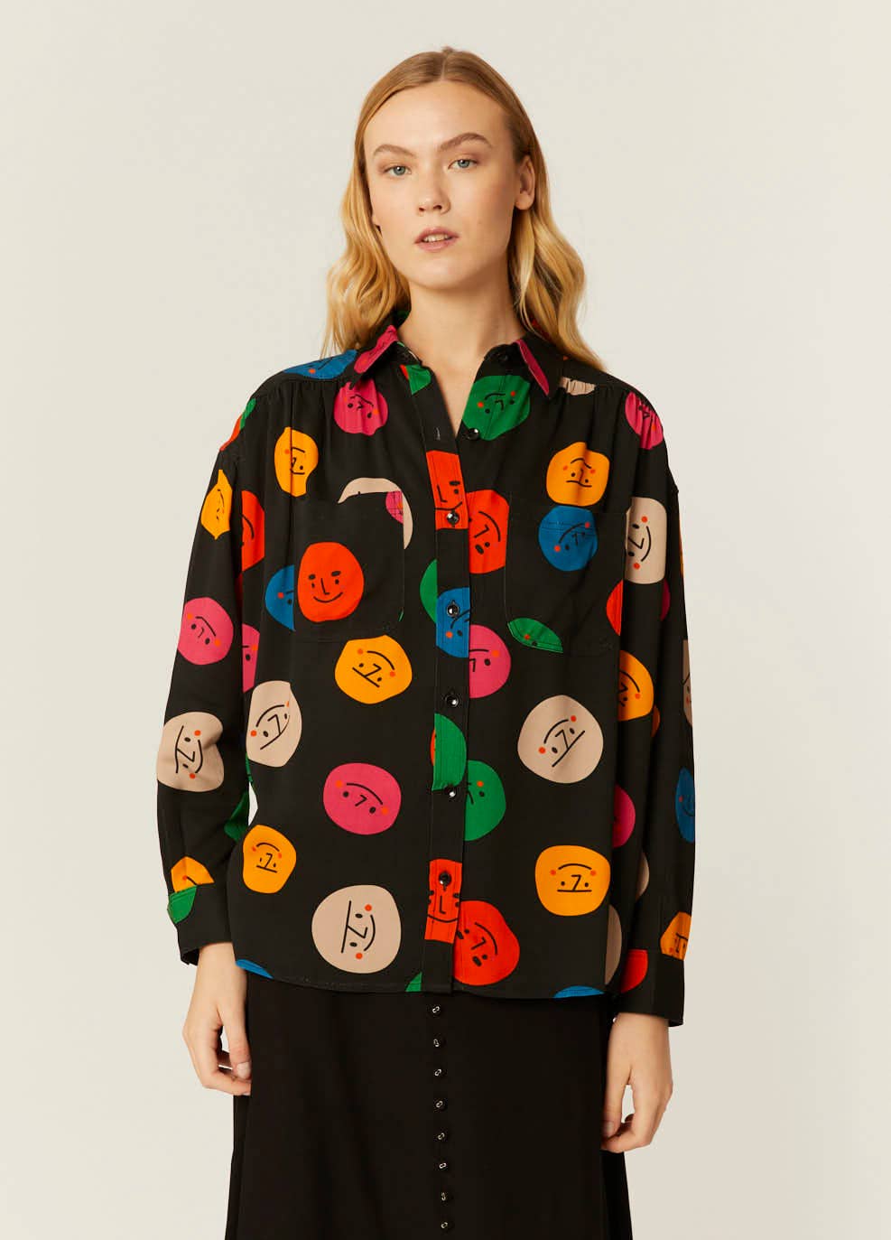 Pepaloves - Wholesale Button Down Shirt - Women's - CAMISA OVERSIZE FACES1