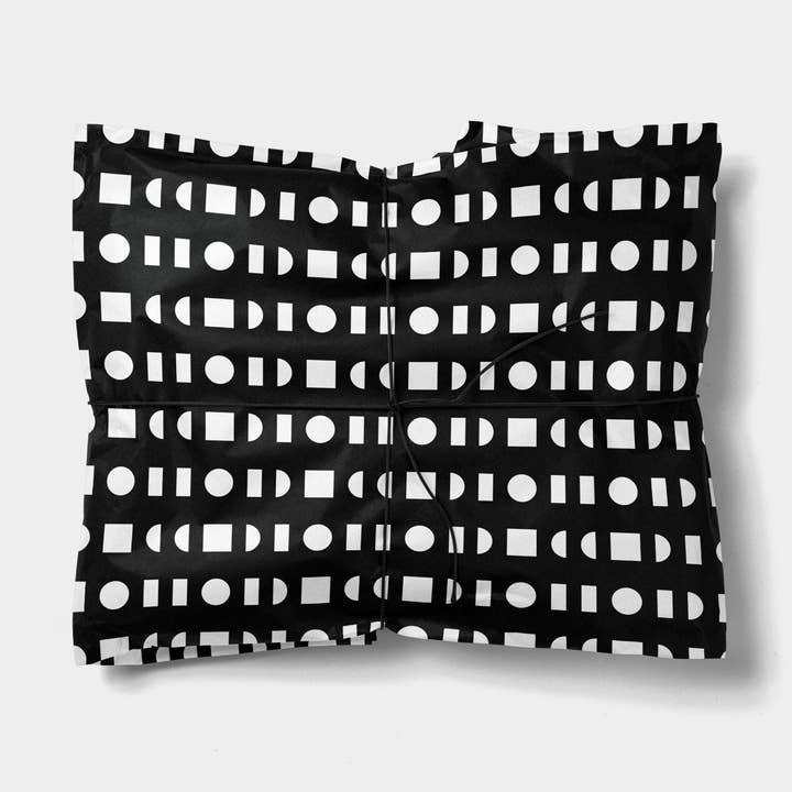 Geschenkverpakking met minimalistische zwart-witte vormen voor wholesale door The Design Craft