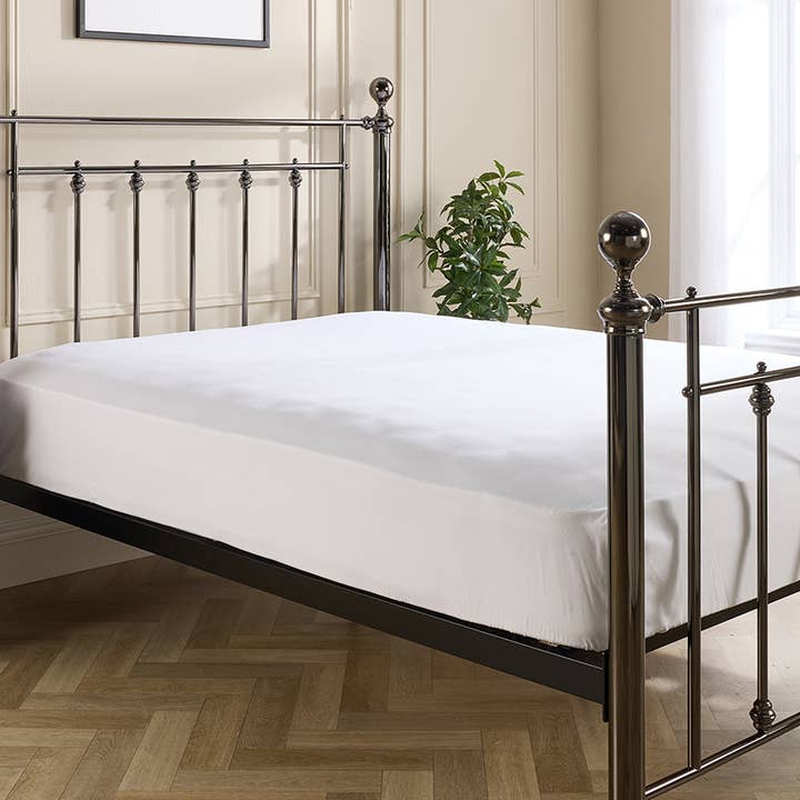 Vision Linens – wholesale Fitted sheets – Hotel Pure Luxury 4 Star Fitted Sheet2