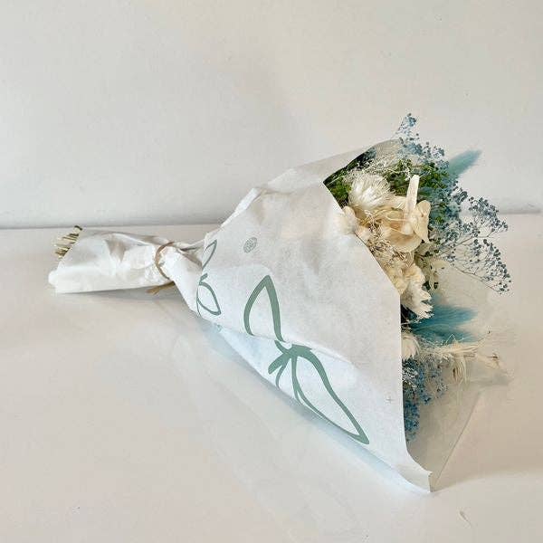 Chaton Et Monsieur Ours - Wholesale Dried/Pressed Flowers - PASTEL DRIED FLOWER BOUQUET2