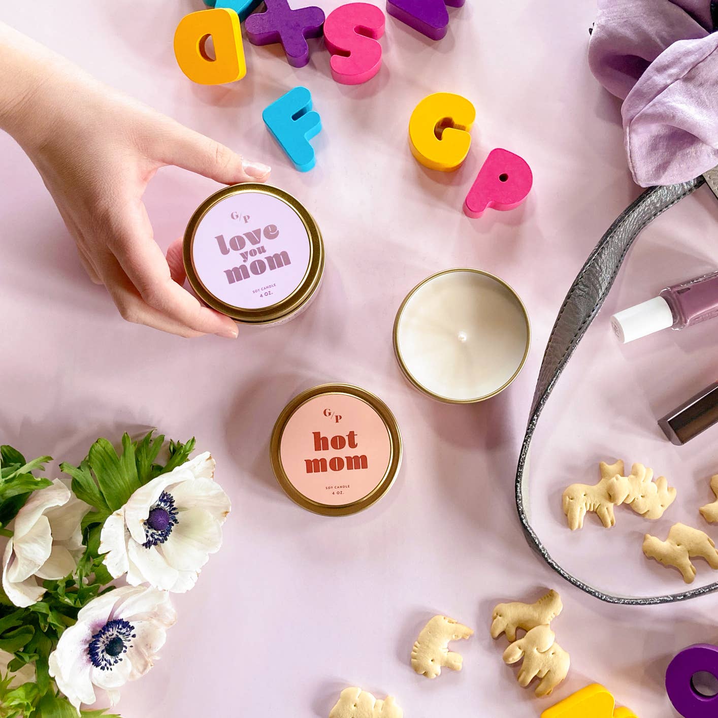 GP Candle Co. - Wholesale Travel Candles - Love You Mom Just Because 4 oz. Candle Tin2