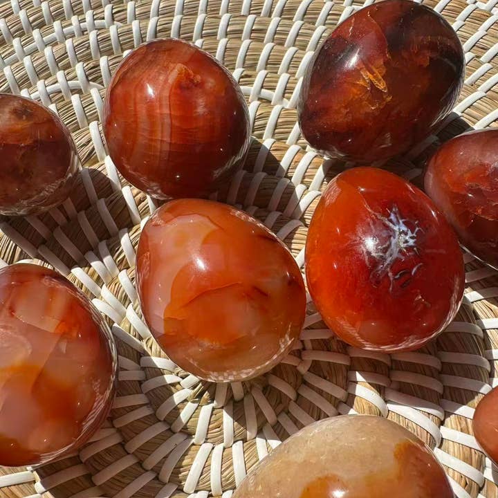 Moon Rituals - Wholesale Spiritual stone/crystal - Natural Carnelian Egg Crystal 50-300g - Healing Stone for Vitality, Creativity & Sacral Chakra Balance, christmas crystal gift3