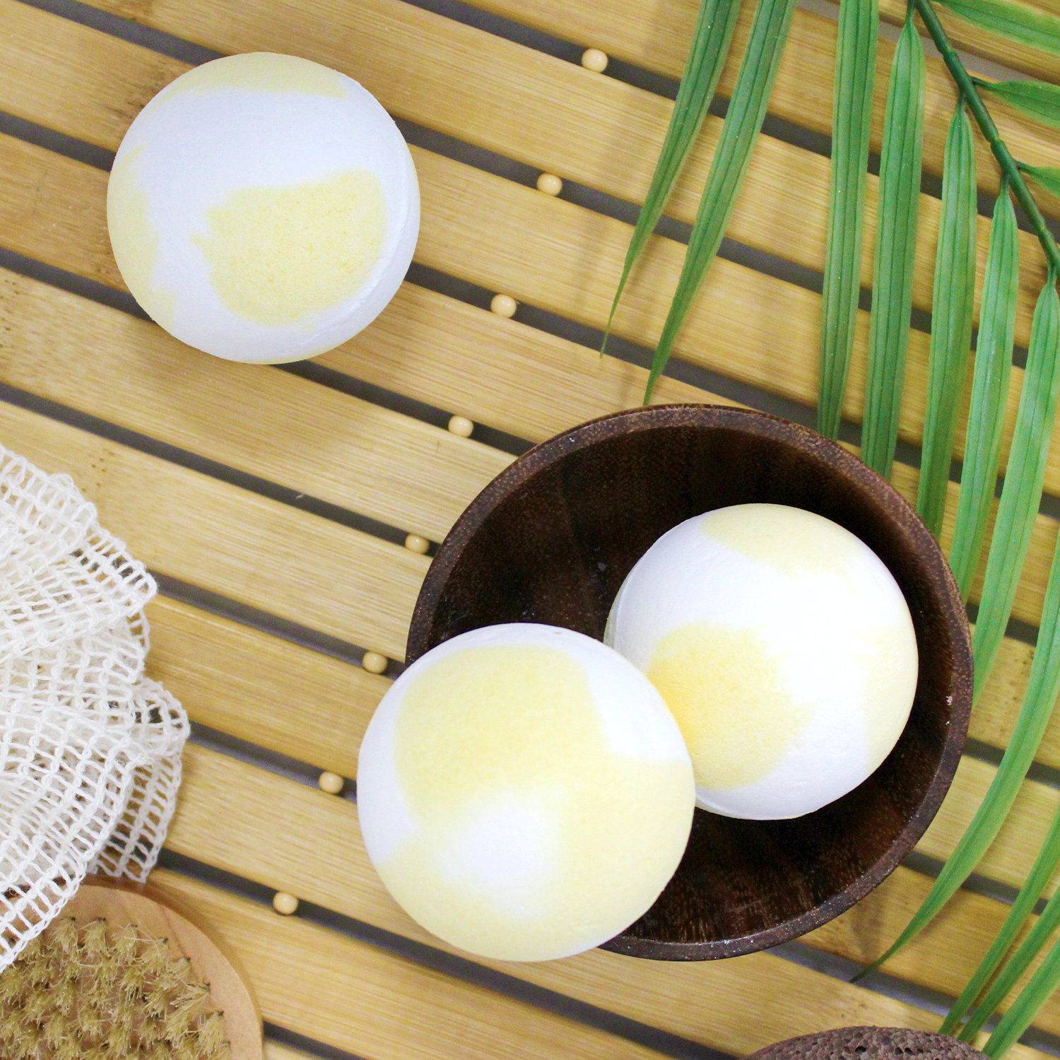 FRENCH TENDANCE - Wholesale Bath Bomb/Fizz - 120g Bath Bomb - Vanilla Scent2