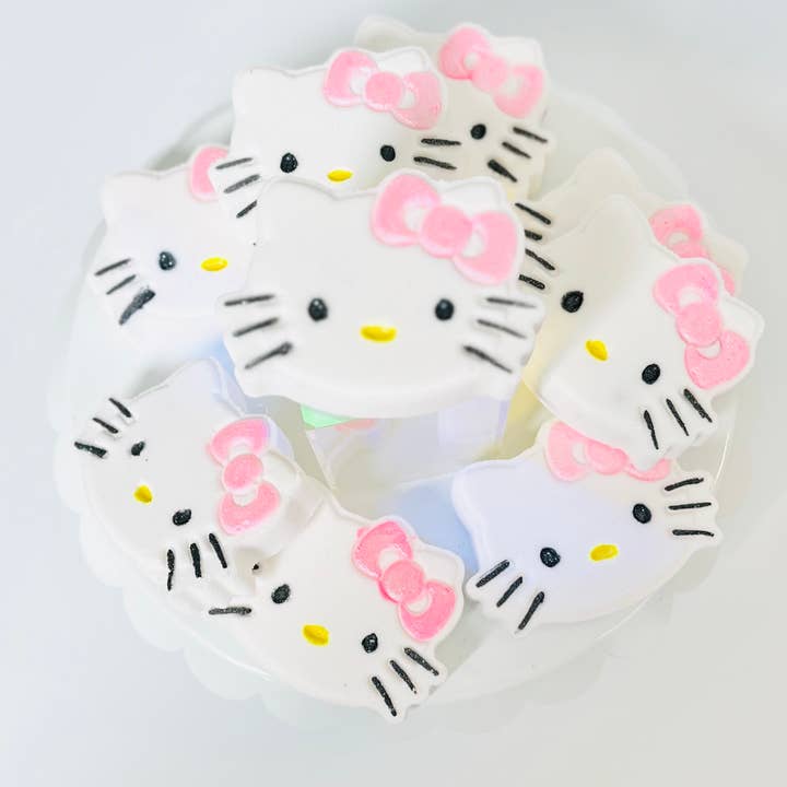 The Burlap Barn Company - Wholesale Bath Bomb/Fizz - Kitty Bath Bomb, Ms. Whiskers Bath Bomb1