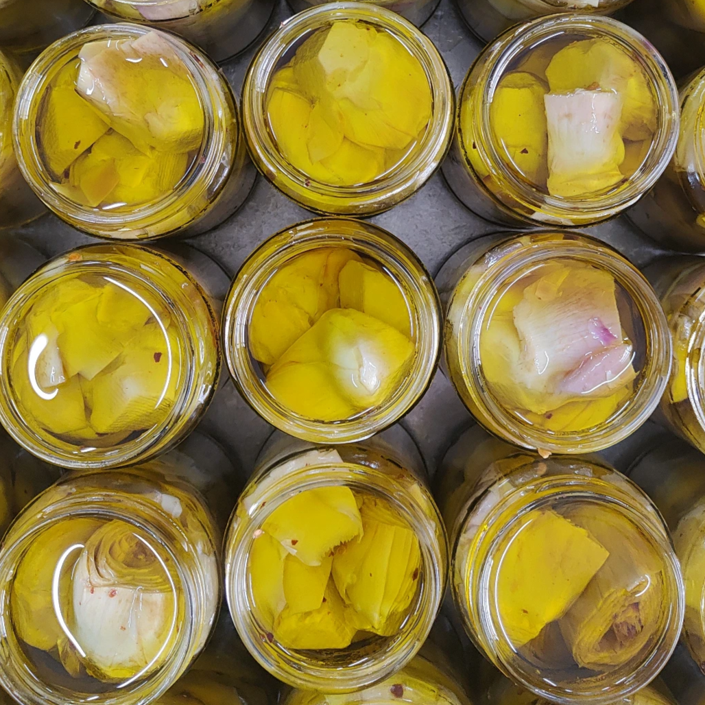 Cocco Food - Wholesale Pickled Vegetables - Homemade homemade artichokes with typical Italian spices6