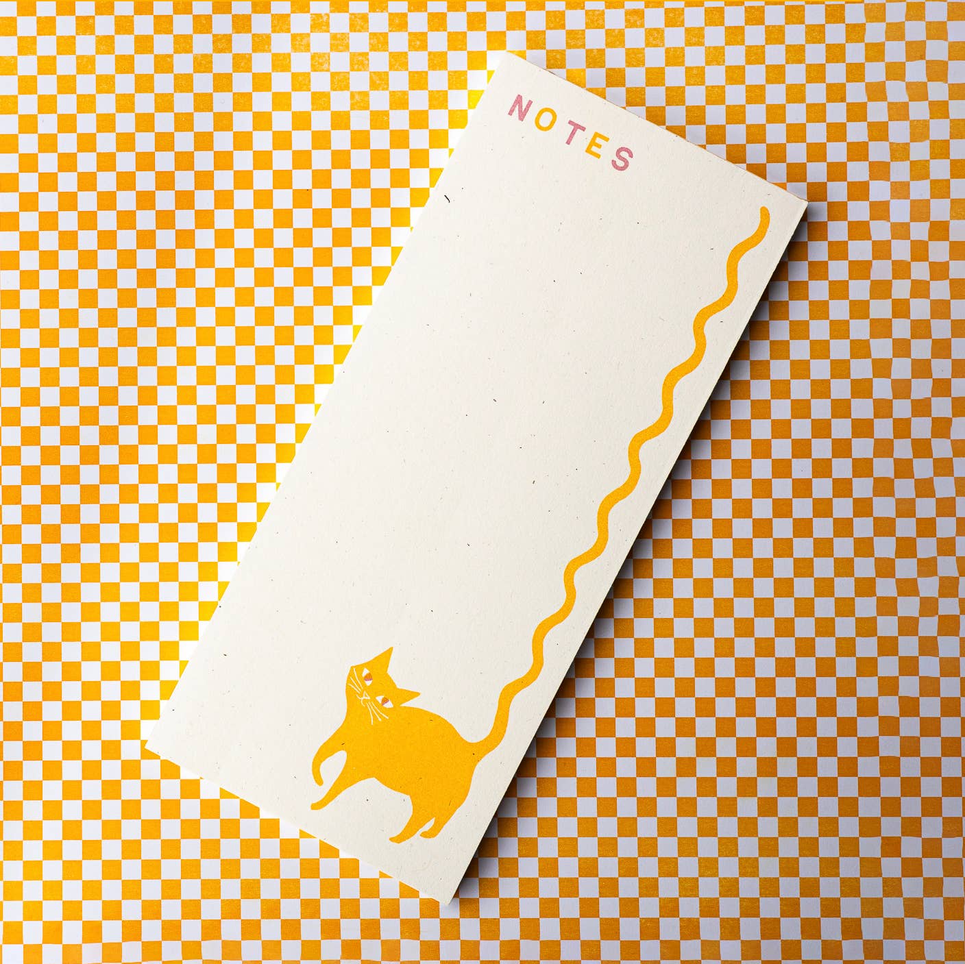 Bromstad Printing Co. – Großhandel Notizblöcke – Notizblock Squiggle Tail Cat – Risograph-Druck1
