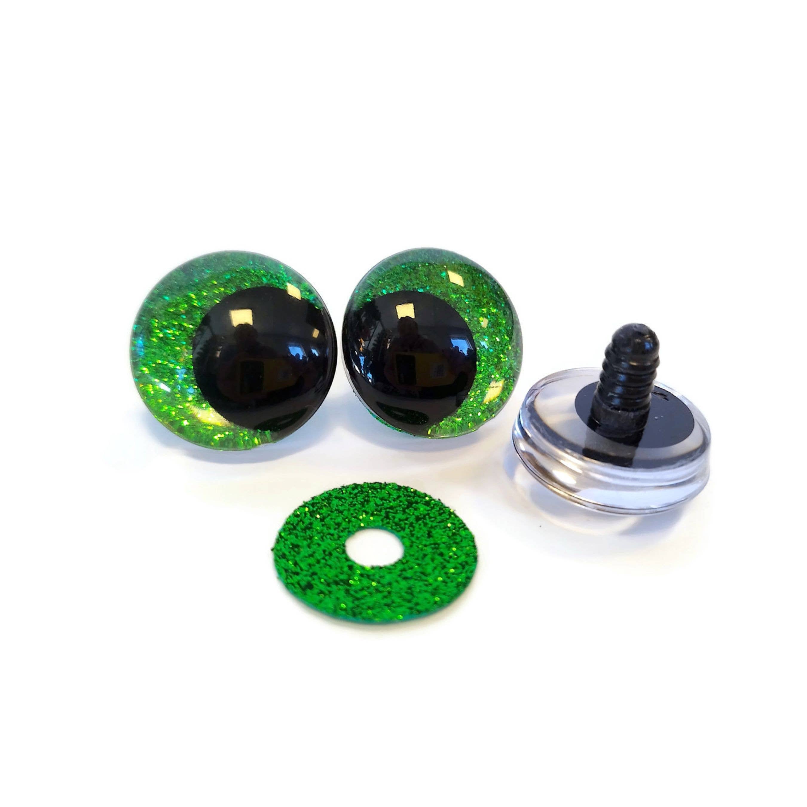CrochetByKim - Wholesale Knitting/Crochet Supplies - Off-center green glitter eyes for amigurumi toys2