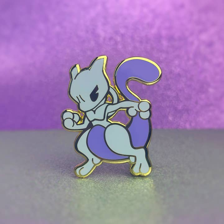 Spilla in smalto di Mewtwo Pokémon per la vendita all'ingrosso da parte di Bulbalana