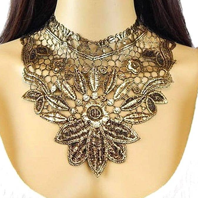 Diacly - Vente Colliers plastrons - Collier de vêtements en dentelle dorée métallisée Gaudy Flower1