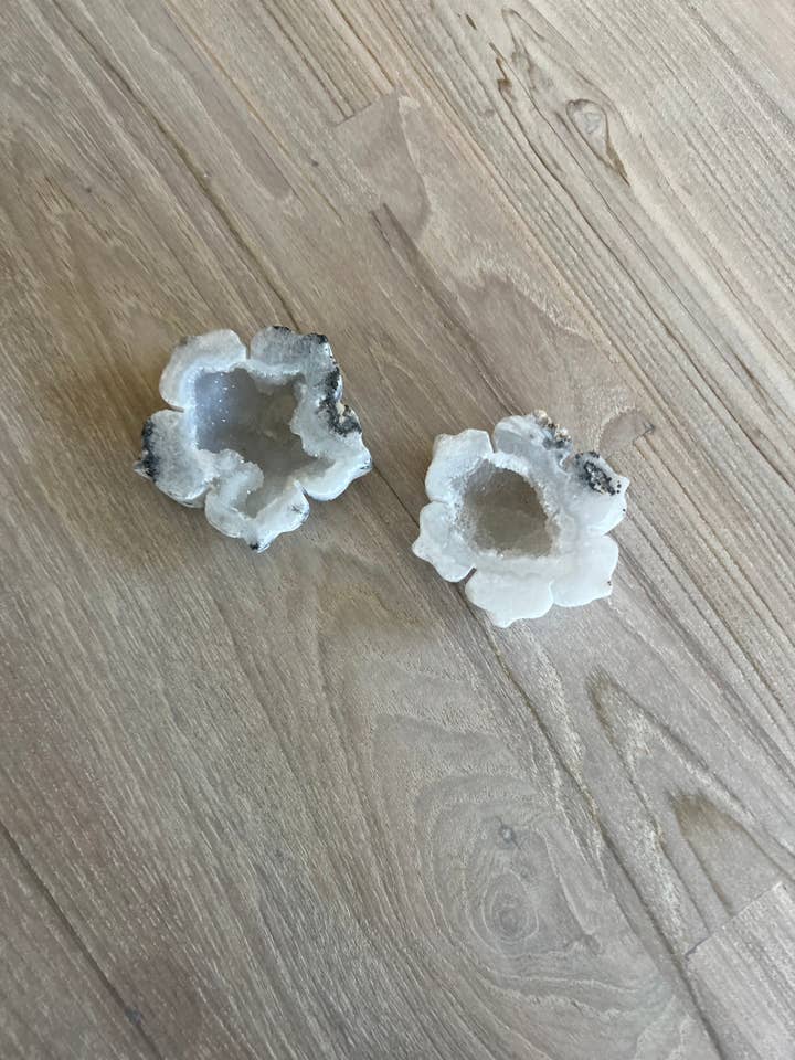 Druzy Agate Flower for wholesale by Luna Rae