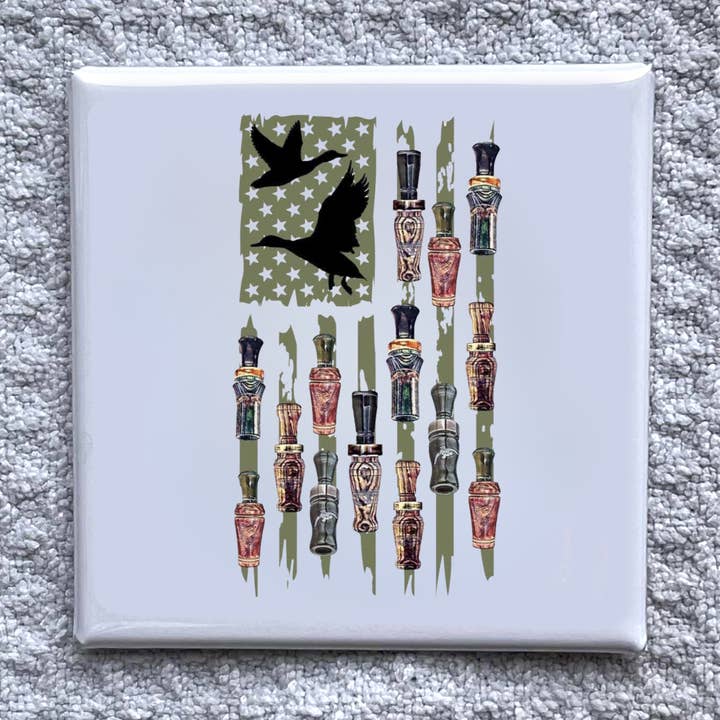 Magnete Bandiera Richiamo d'Anatra 2x2" - Decorazione per Frigorifero Fatta a Mano per la vendita all'ingrosso da parte di Made With Aloha Magnets,llc