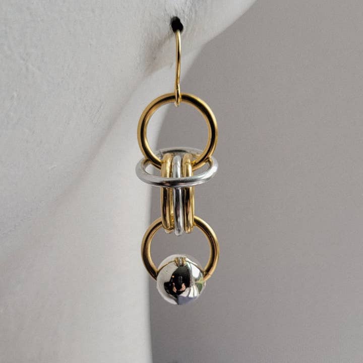 Pendientes "Satélite" de Oro y Plata/ Metal Mixto/ Geométrico para venta al por mayor de Teahan K Jewelry