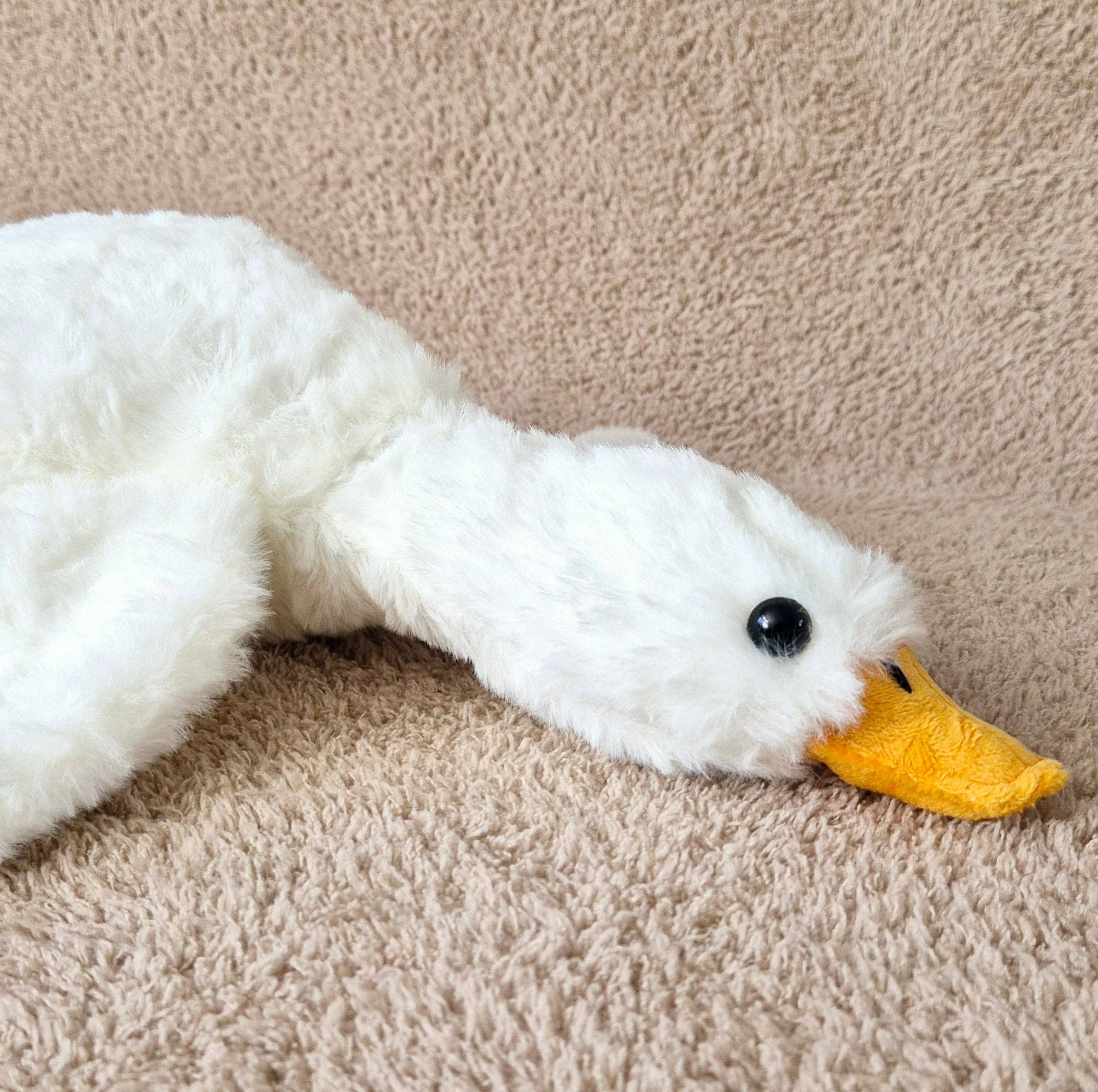 Rammelaartje - Wholesale Stuffed/Plush Toy - Kids & Baby - Gilly Goose Cuddle Toy – Soft Cuddle Goose 50 cm | Perfect Maternity Gift1