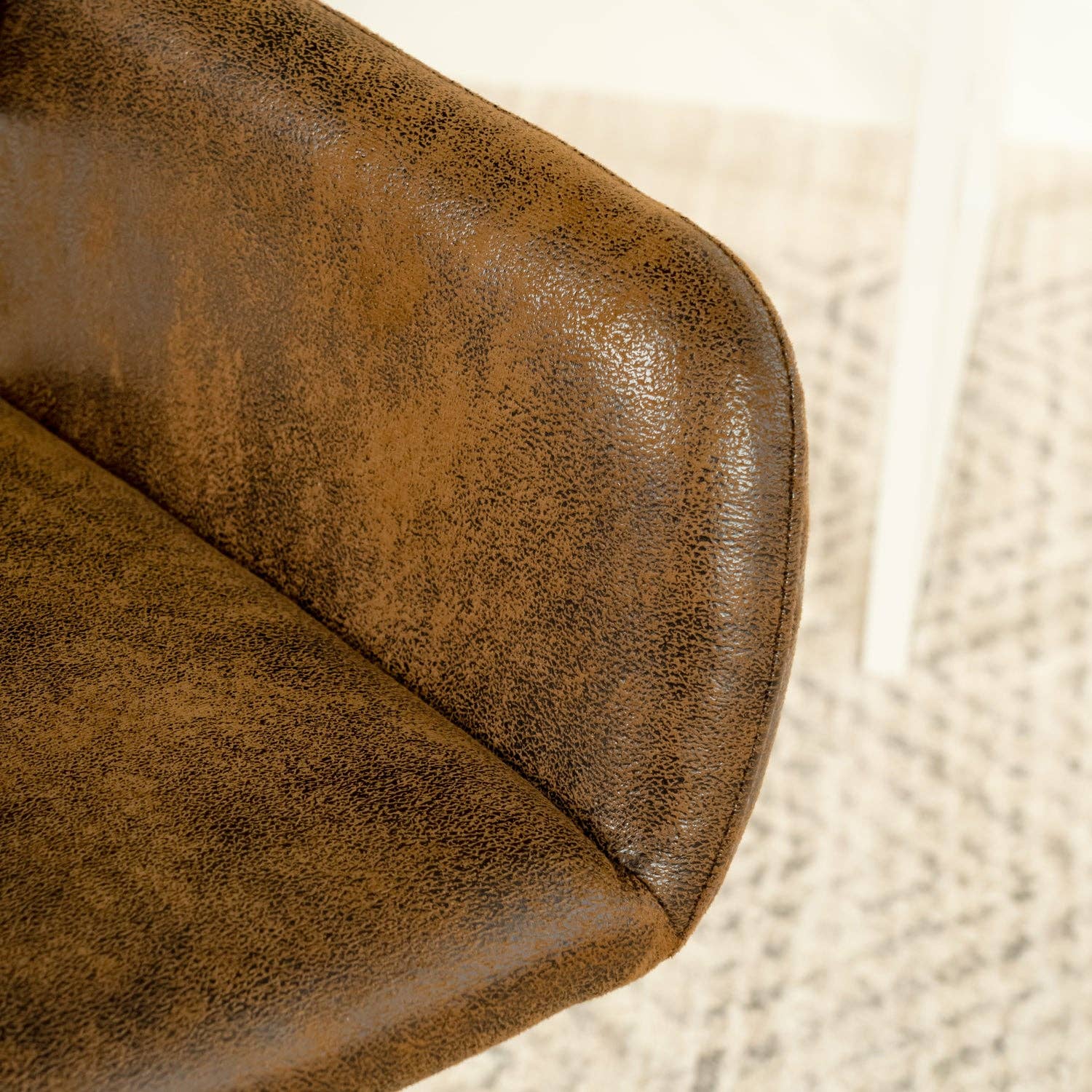 Urban Meuble - Wholesale Chair - Vintage office chair in suede fabric, swivel, height adjustable with 5 casters ROSS KD SUEDE BROWN BLACK14