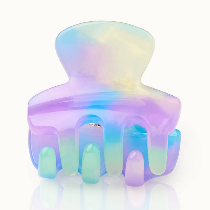 Petite pince à cheveux arc-en-ciel licorne pour la vente par by Vivi.