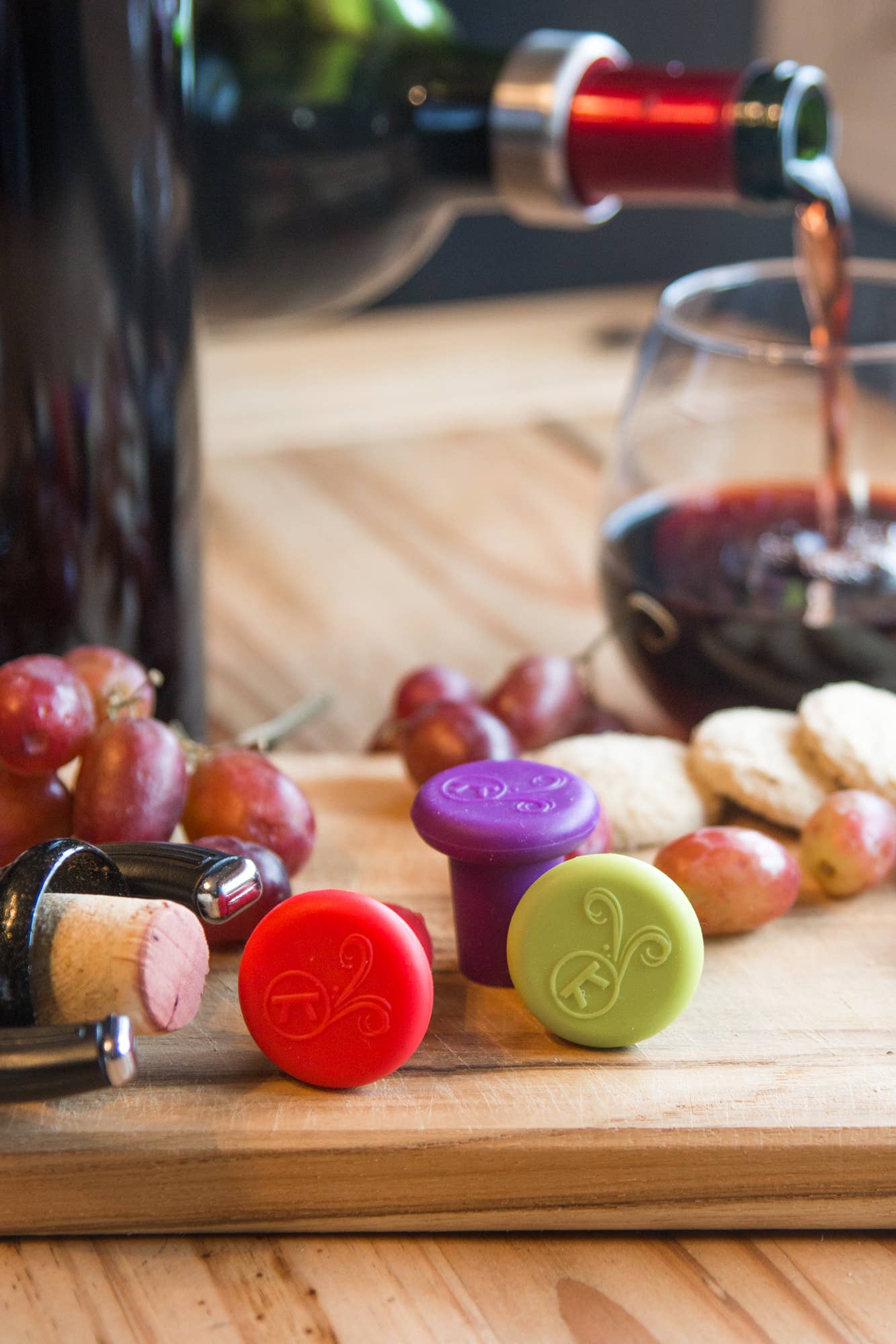 Fox Run Brands - Wholesale Wine Stopper - Outset Wine Bottle Stoppers, Silicone, Counter Display of 241