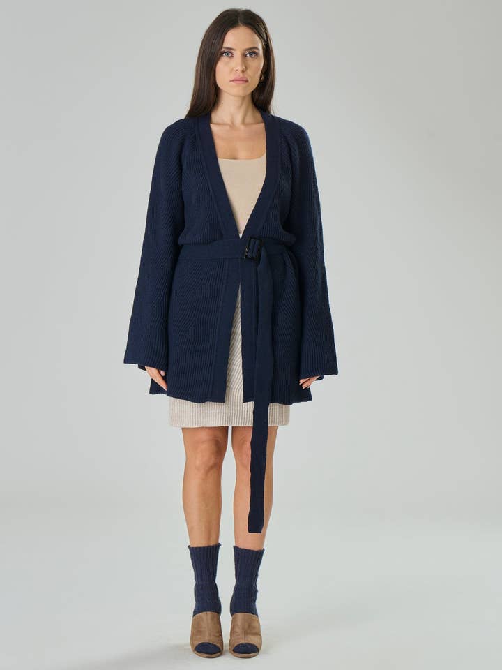 TENNÉ - Wholesale Cardigan - Women's - Oversize Cardigan in Mix Merino Woll - Silvia